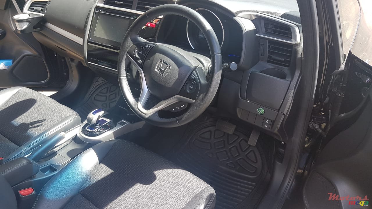 2014' Honda Fit photo #5