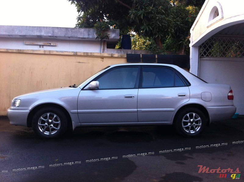 2000' Toyota Corolla EE111 photo #2