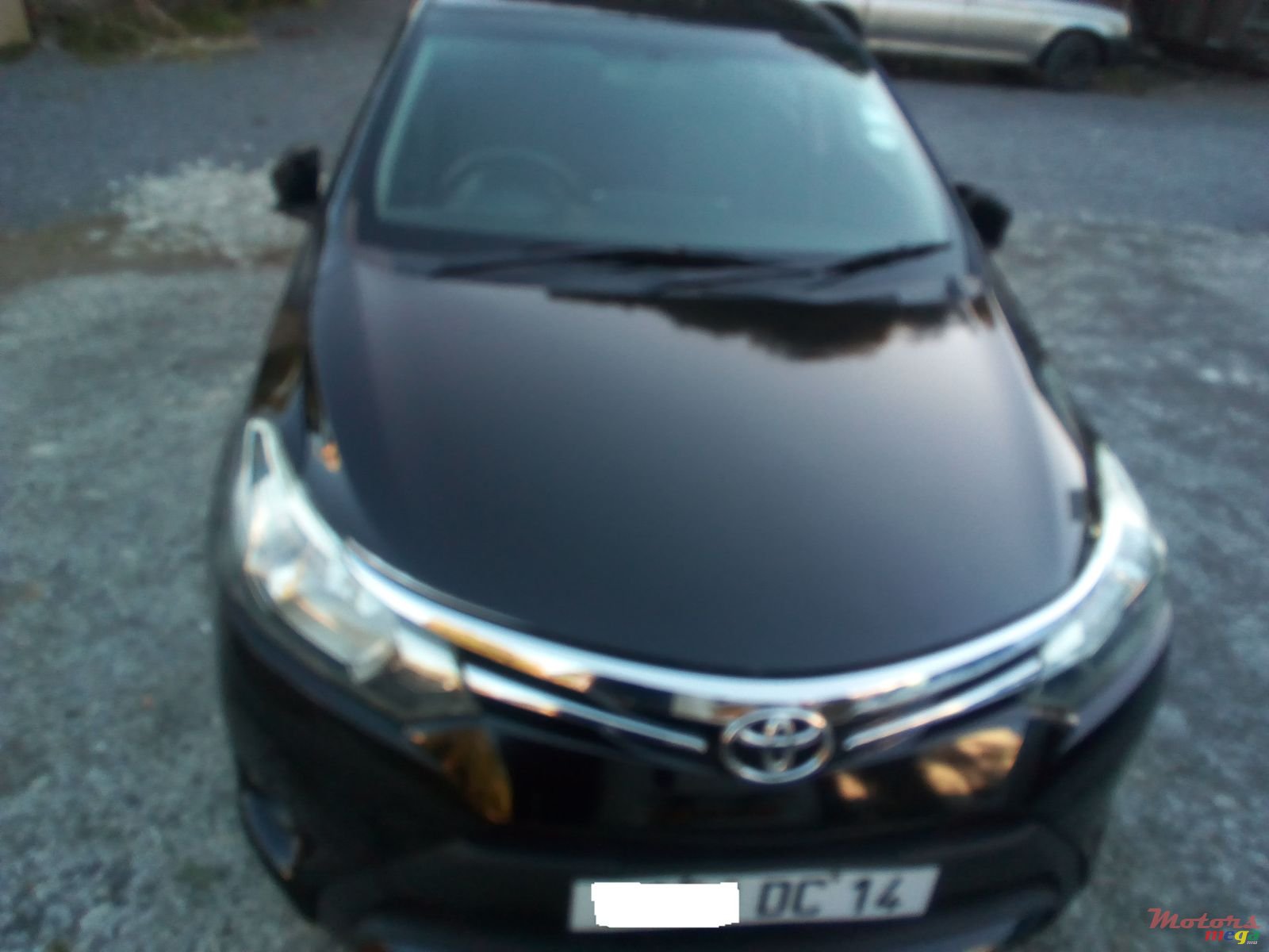 2014' Toyota Yaris photo #2