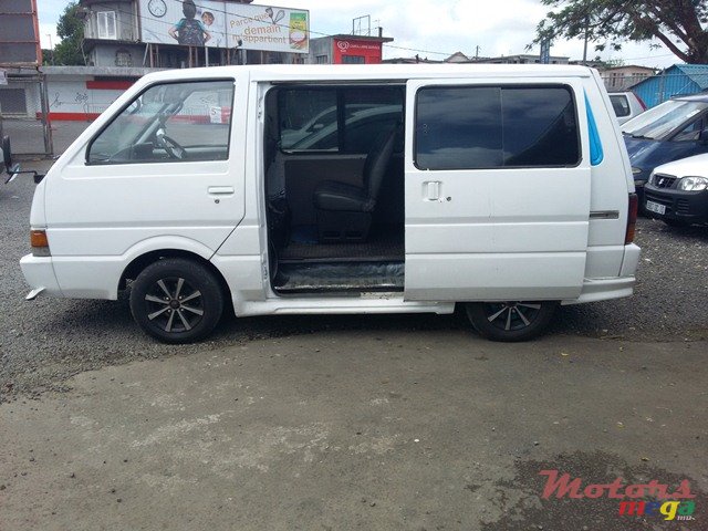 1993' Nissan Vanette photo #6