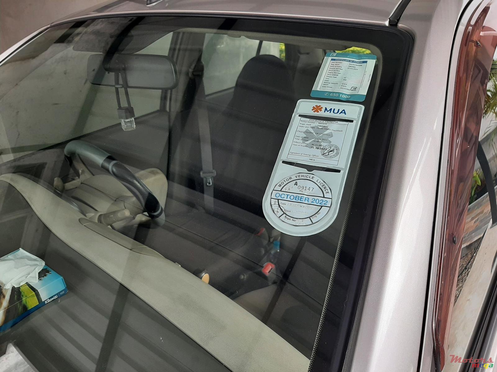 2002' Nissan March photo #7