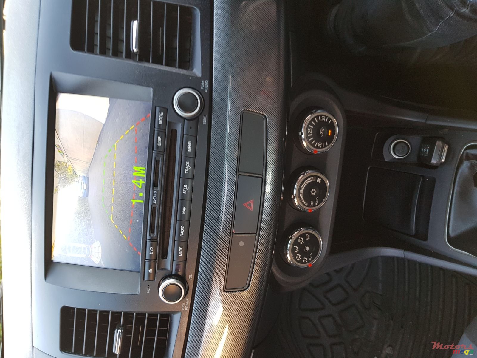 2012' Mitsubishi Lancer X photo #7