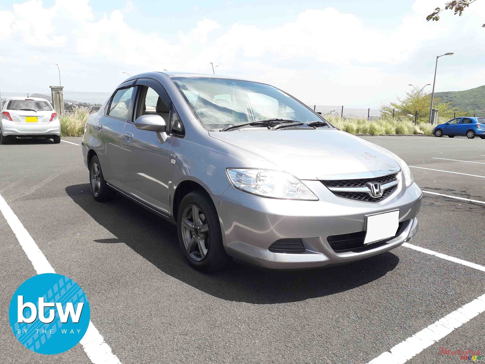 2007' Honda City photo #2