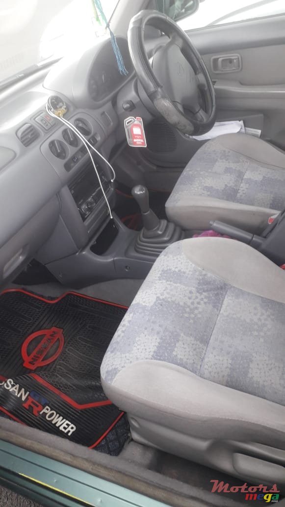 2001' Nissan March K11 photo #3