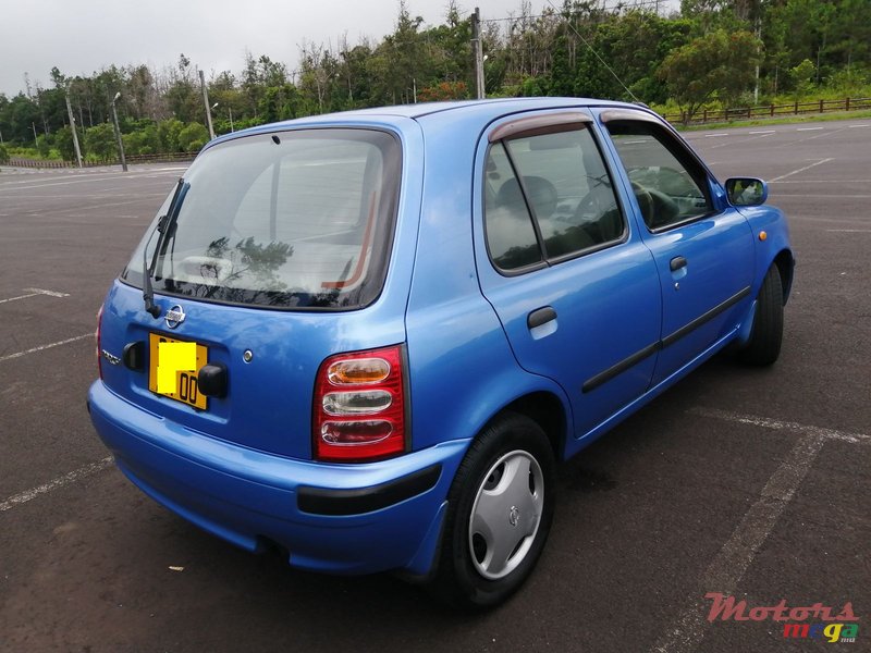 2000' Nissan March photo #7