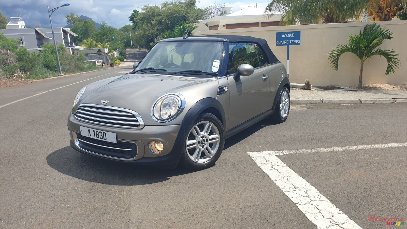 2014' MINI Cooper photo #1