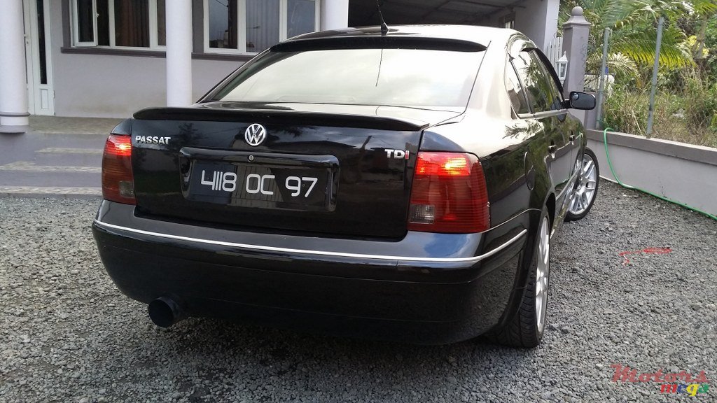1997' Volkswagen Passat B5 TDI photo #5