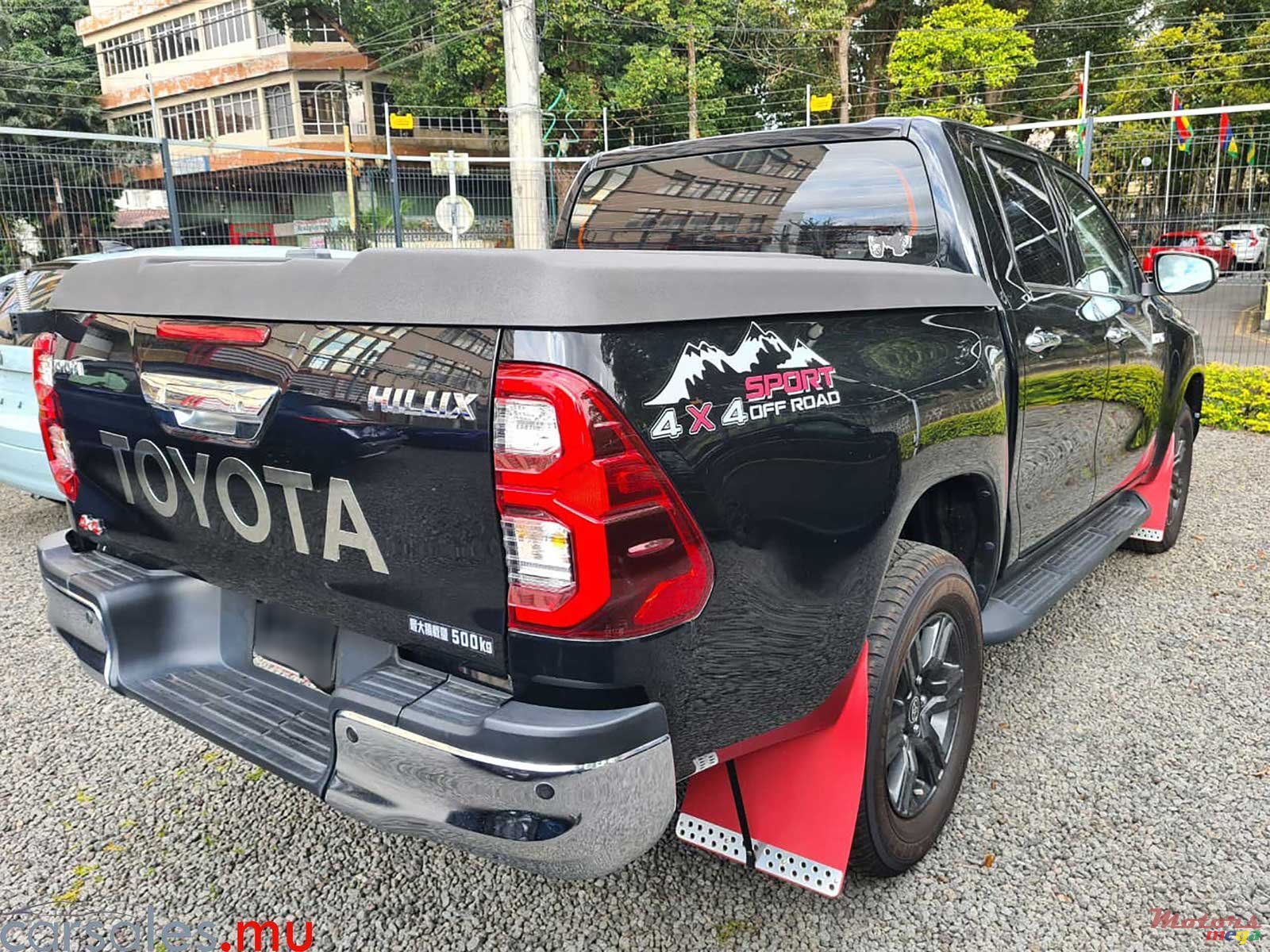 2022' Toyota Hilux 2.4 Z 4x4 photo #4