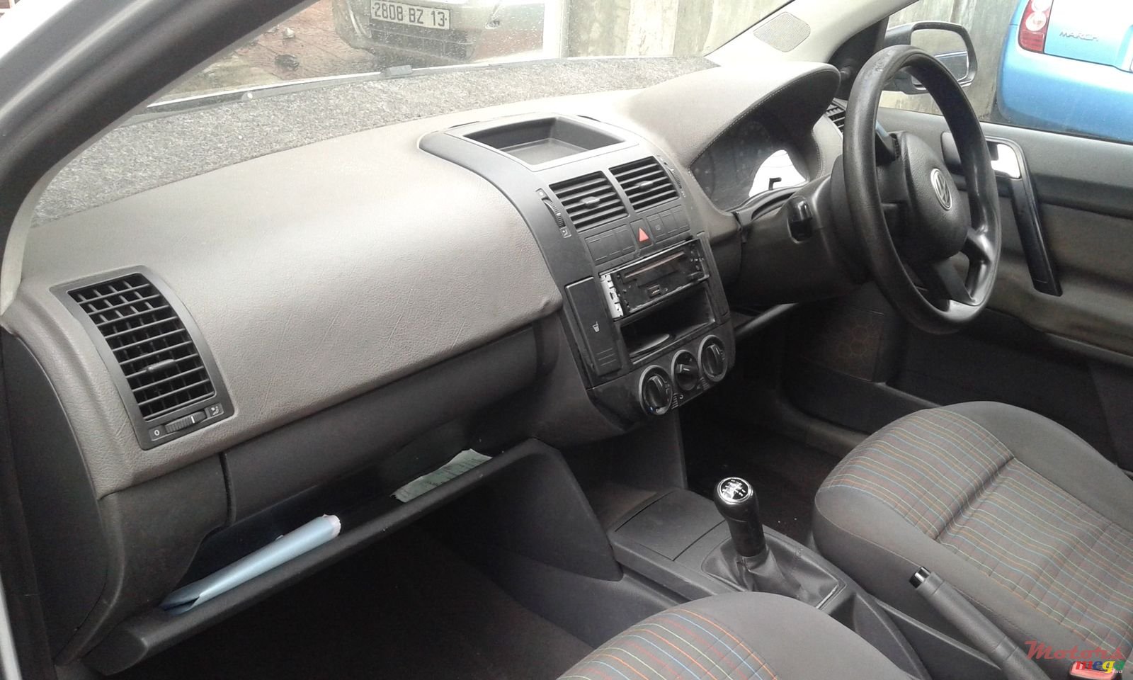 2006' Volkswagen Polo photo #4