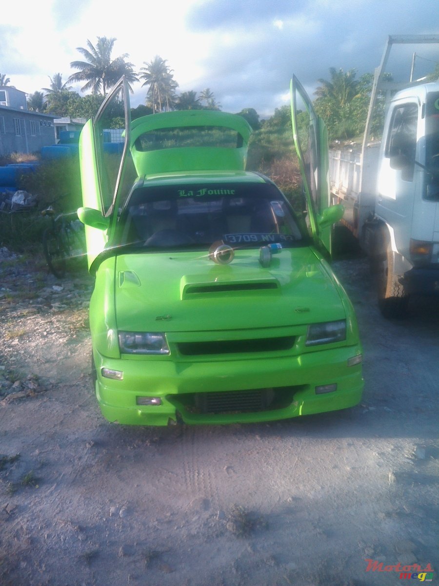 1993' Opel Astra photo #1