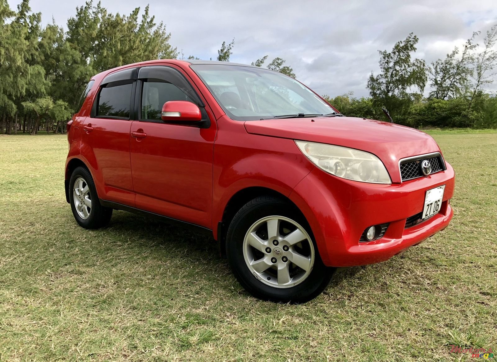 2006' Toyota Rush photo #1