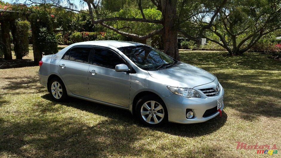 2013' Toyota photo #1