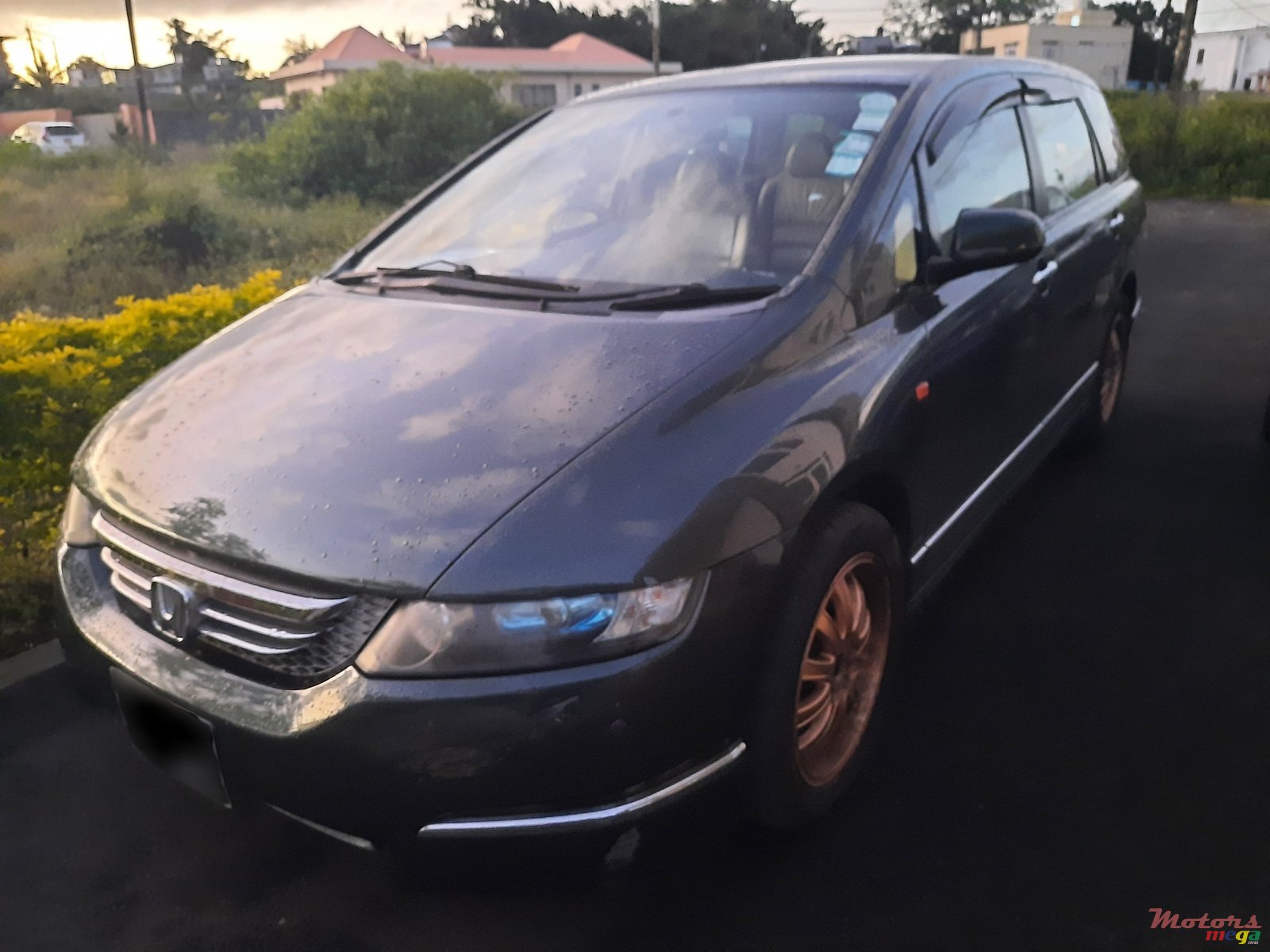 2004' Honda photo #6