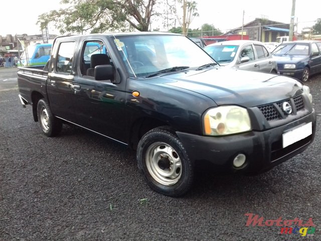 2007' Nissan Navara 2*4 photo #4