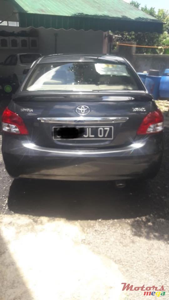 2008' Toyota Yaris photo #1