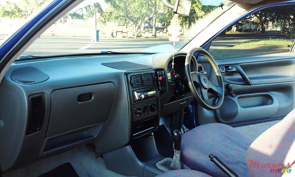 1996' Volkswagen Polo photo #3