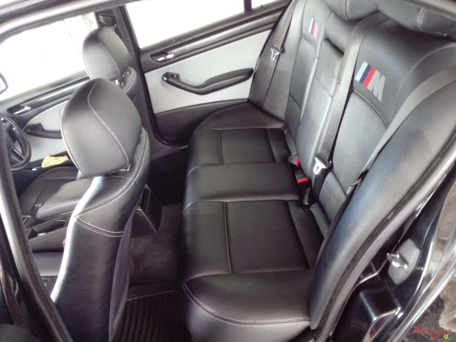 2004' BMW 3 Series E46 2000-2005 photo #5