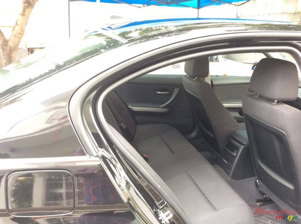 2008' BMW 320 photo #4