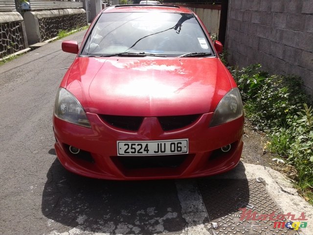 2006' Mitsubishi Lancer X glx photo #2