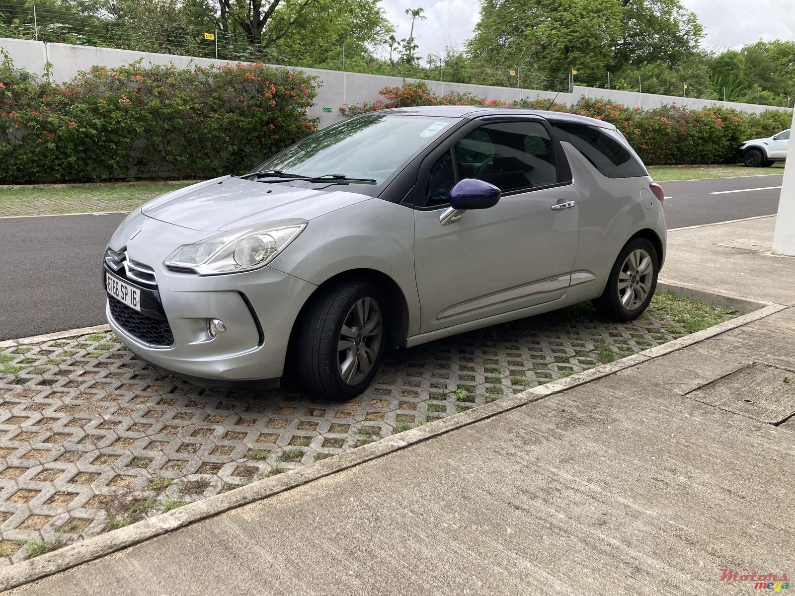 2016' Citroen DS3 1,6 essence photo #4