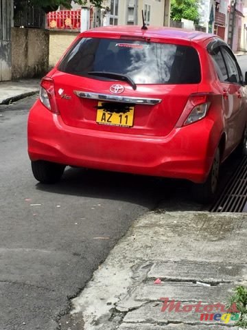 2011' Toyota Vitz photo #1