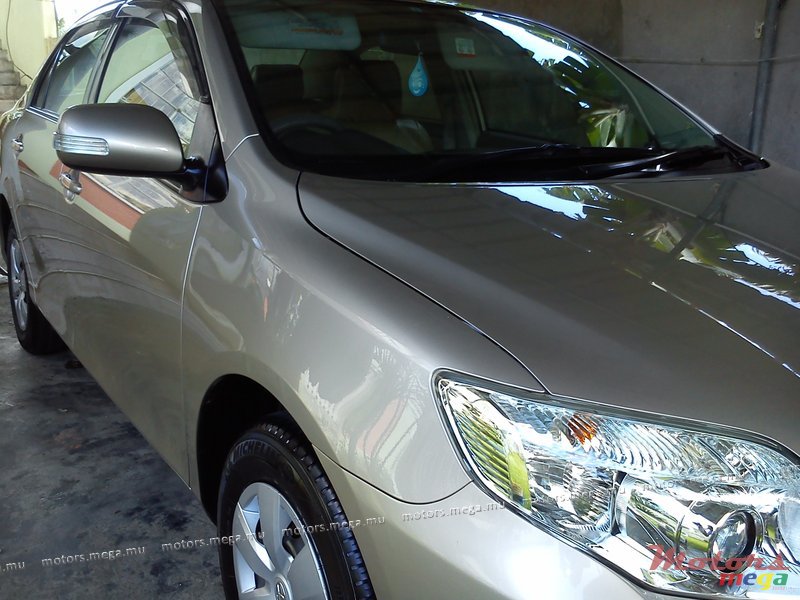 2008' Toyota Axio HID photo #1