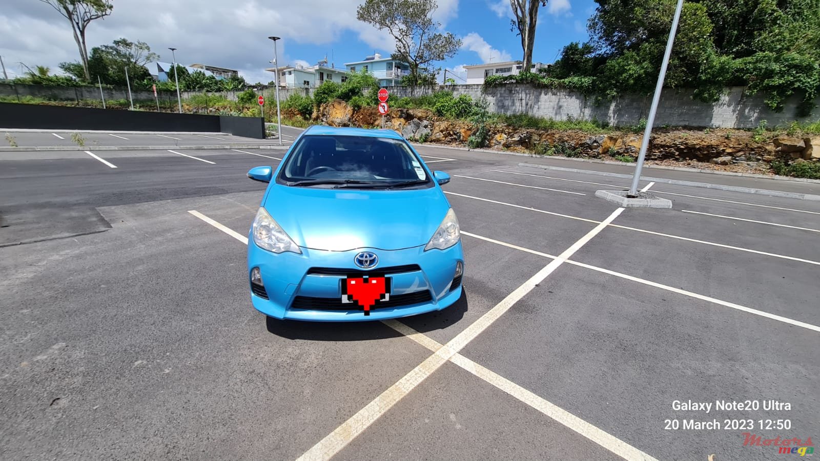 2013' Toyota Aqua photo #7