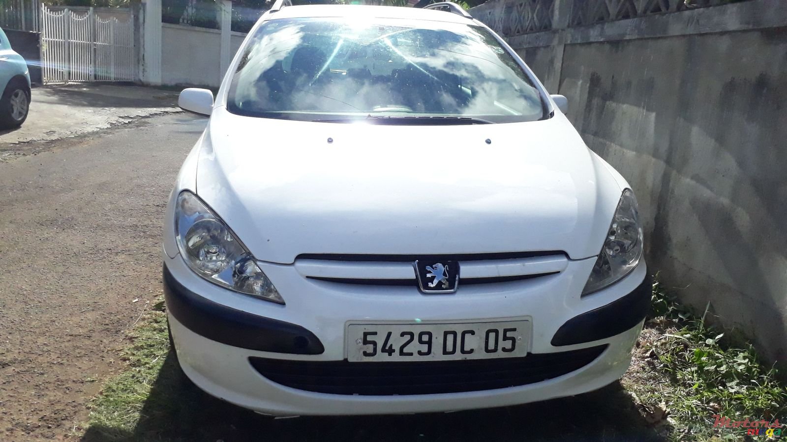 2005' Peugeot 307 photo #1