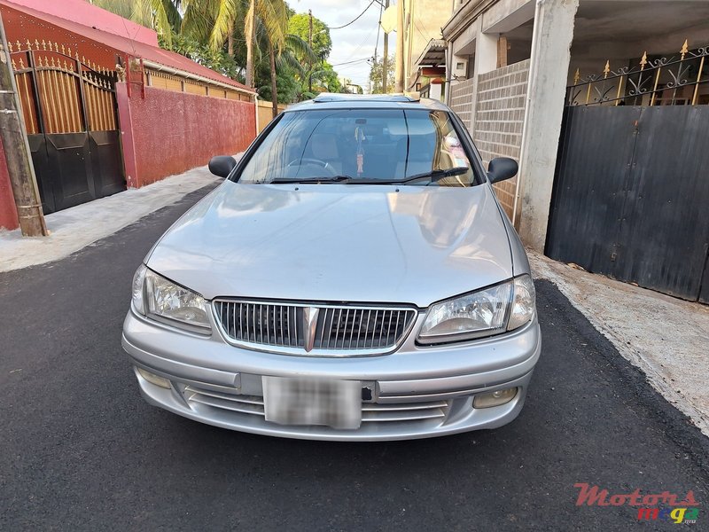 2002' Nissan Sunny photo #4