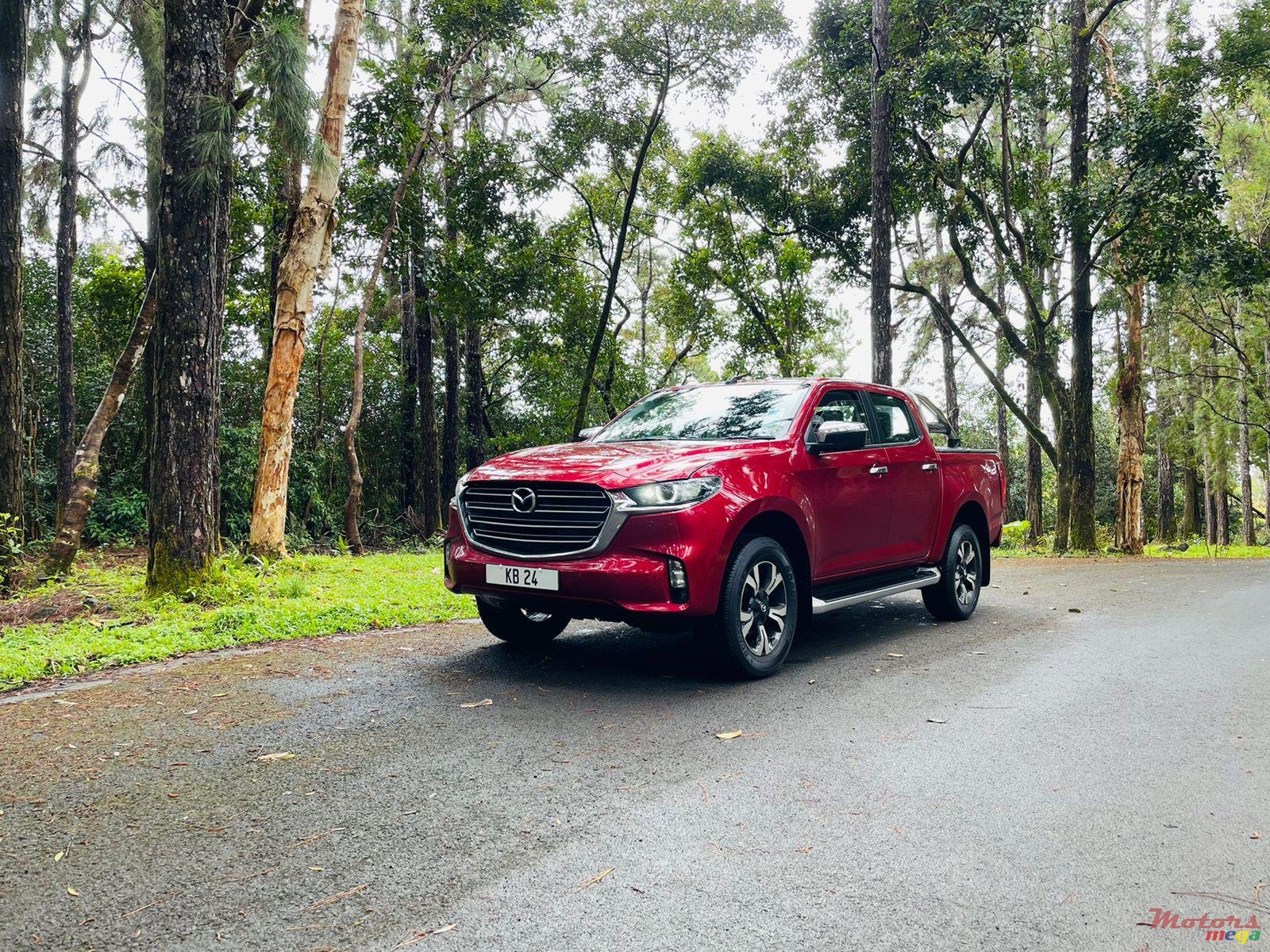 2022' Mazda BT-50 photo #1
