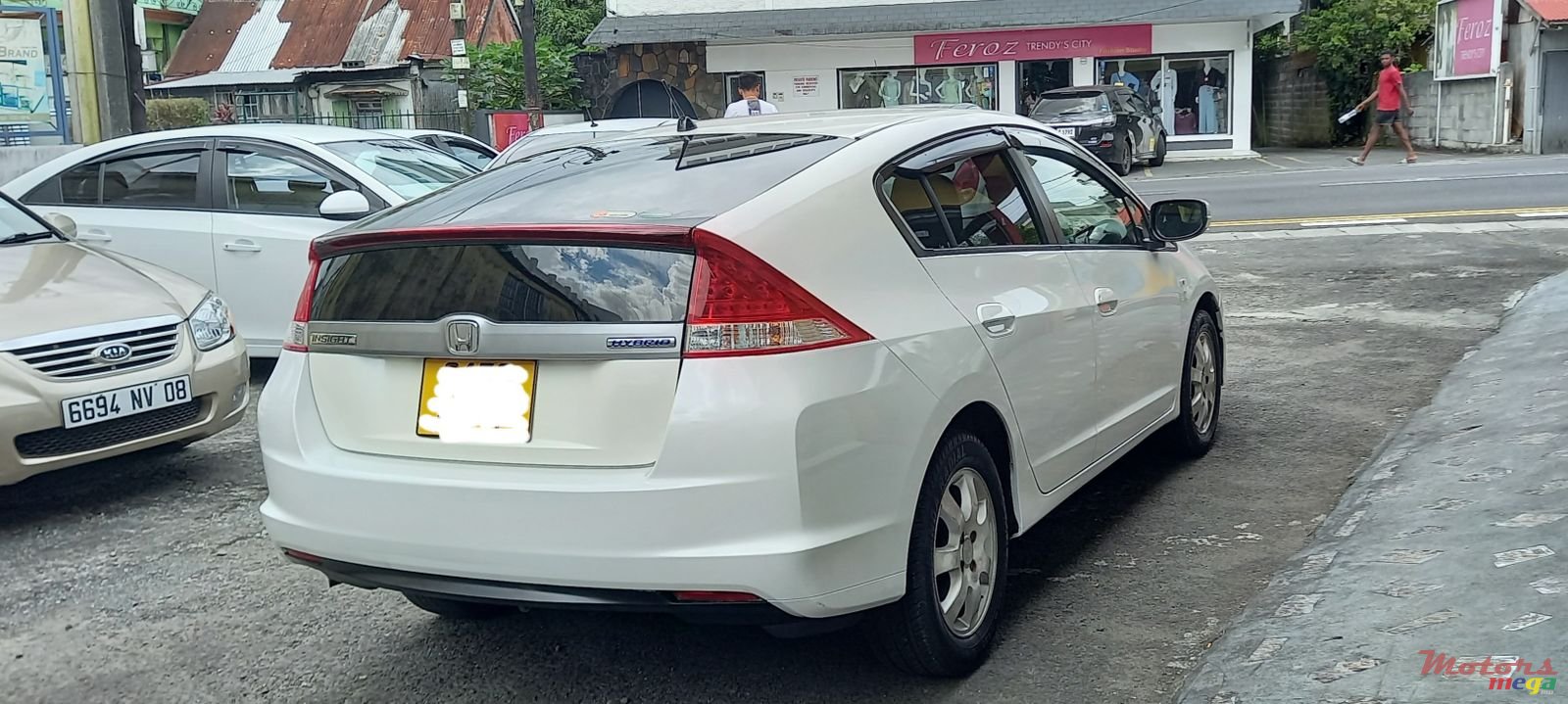 2012' Honda Insight photo #6