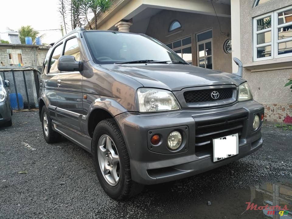 1999' Toyota Cami photo #2