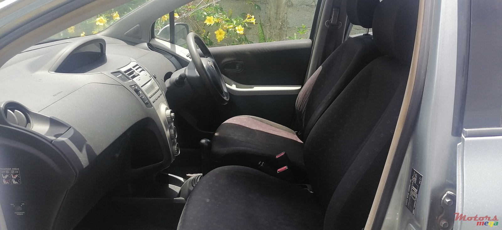 2007' Toyota Yaris photo #4