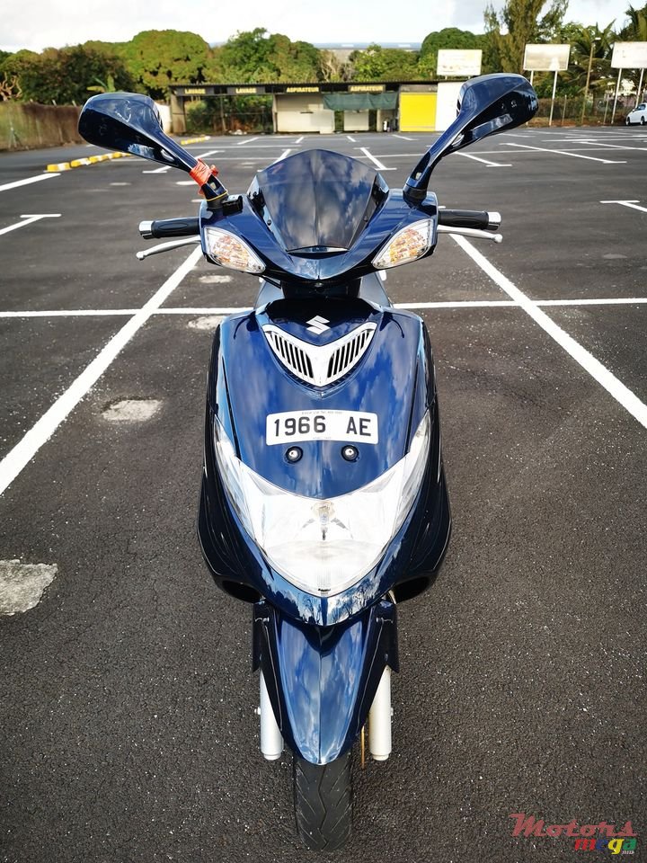 2019' Suzuki An125 photo #1