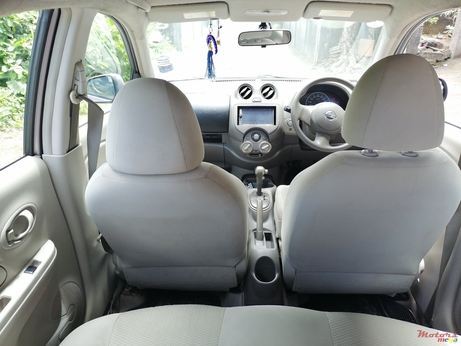 2011' Nissan March photo #6