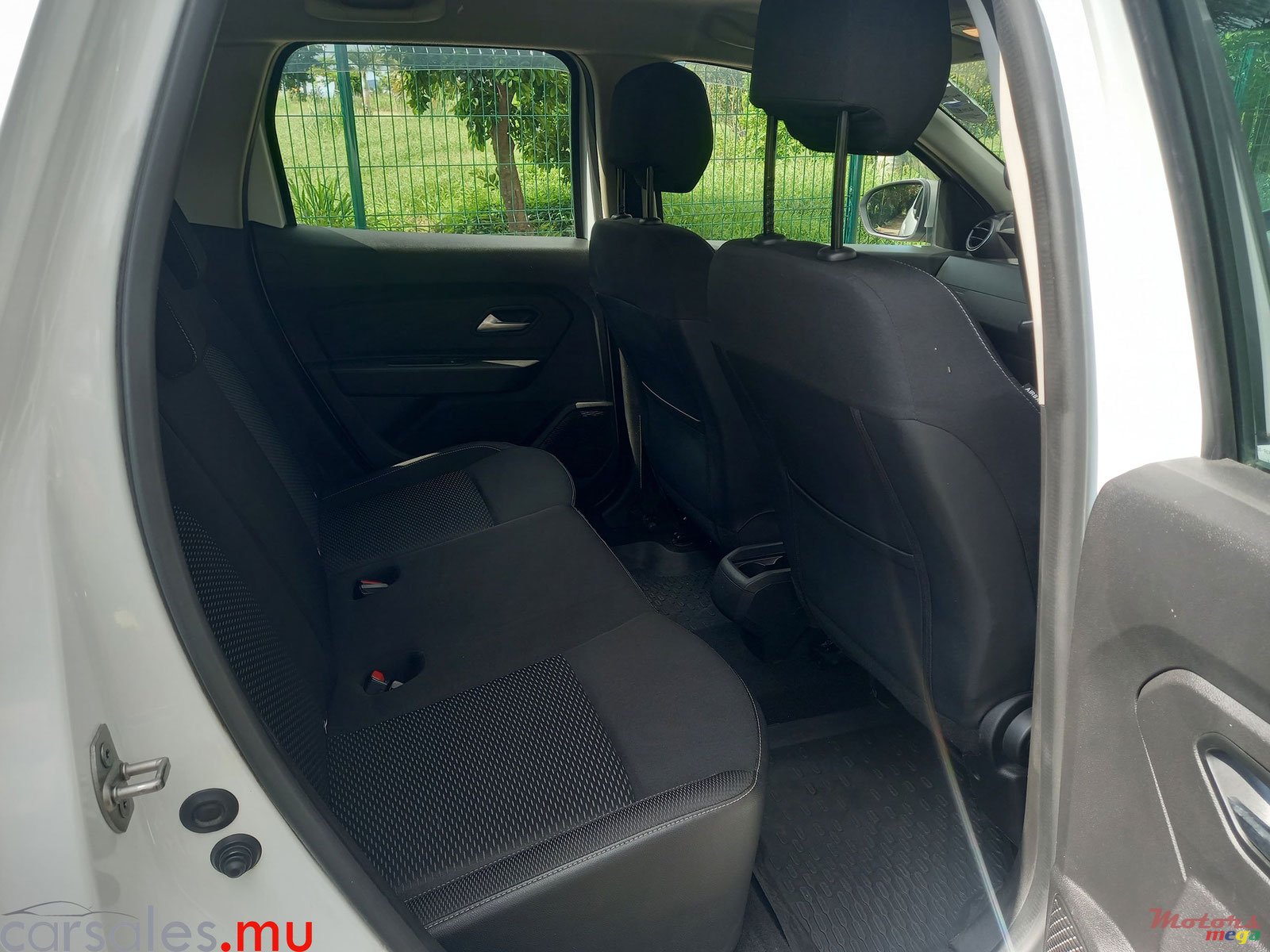 2019' Renault Duster 1.6 photo #6