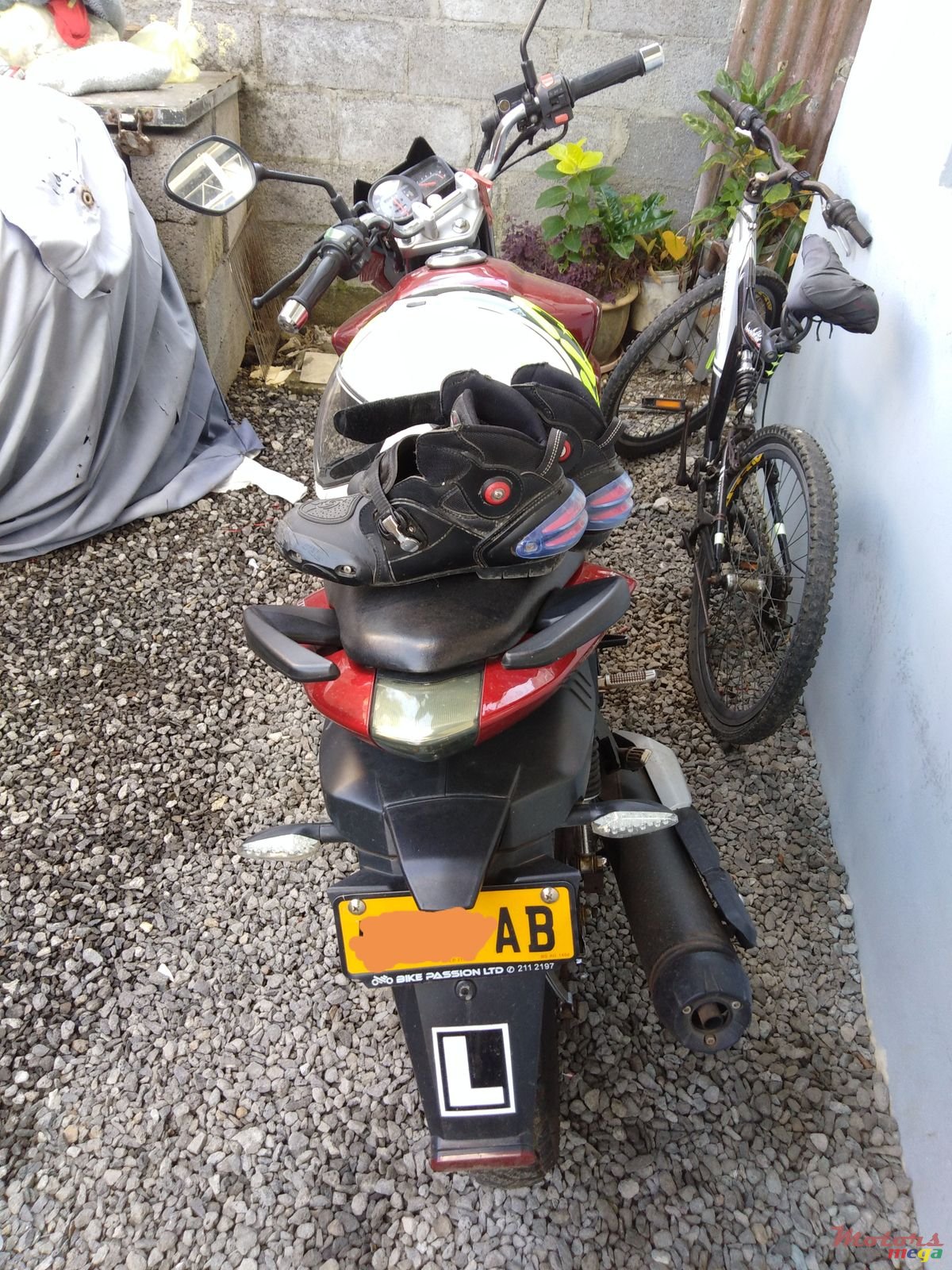 2017' Zonder photo #3