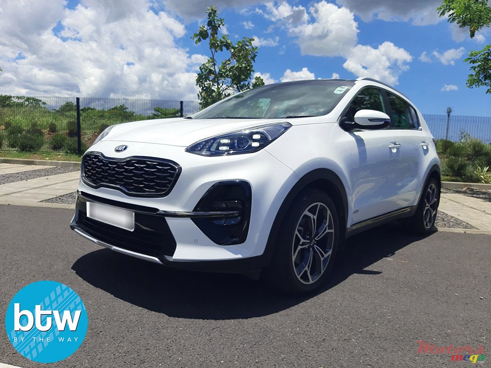 2019' Kia Sportage GT LINE photo #2