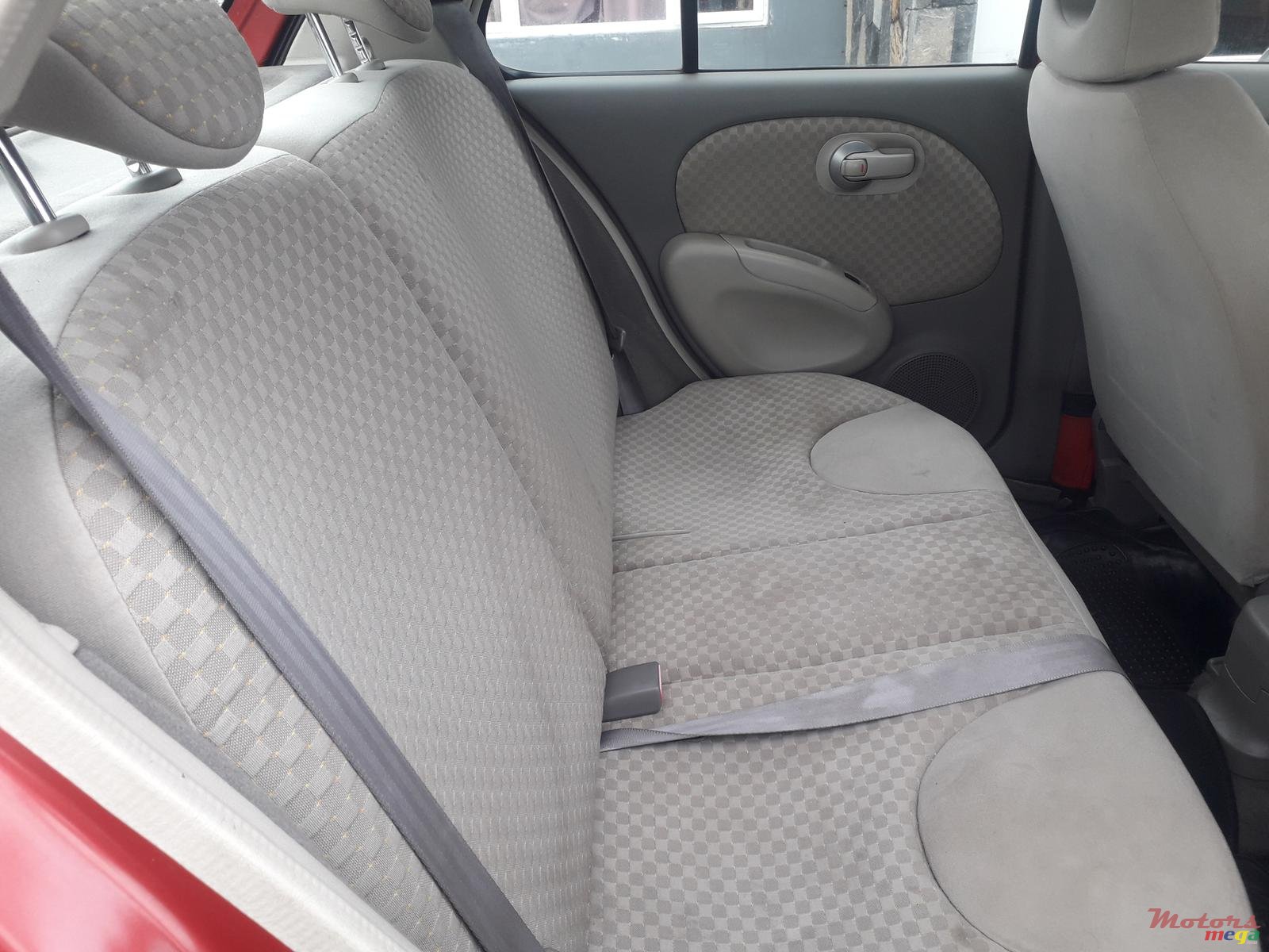 2010' Nissan AK12 auto photo #3