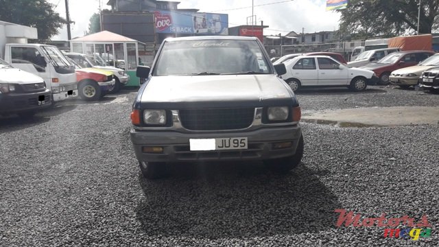 1995' Chevrolet isuzu photo #5