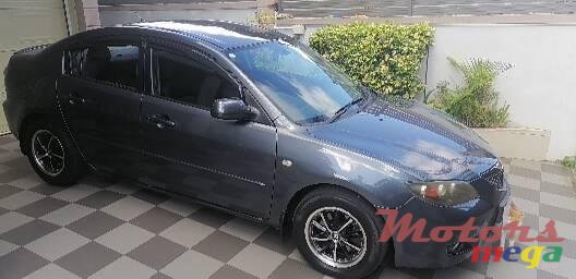 2009' Mazda Mazda3 photo #4