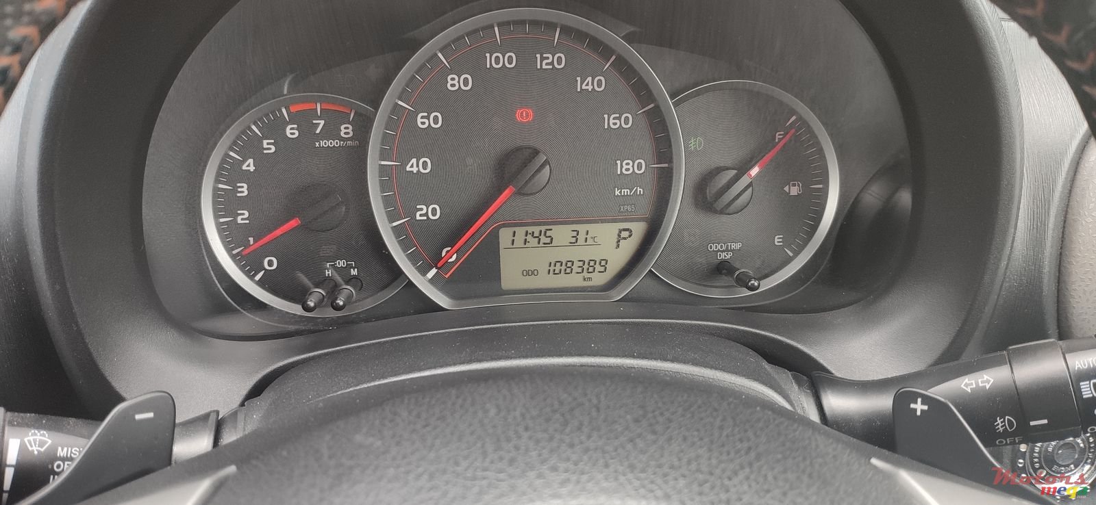 2012' Toyota Vitz Rs version photo #3