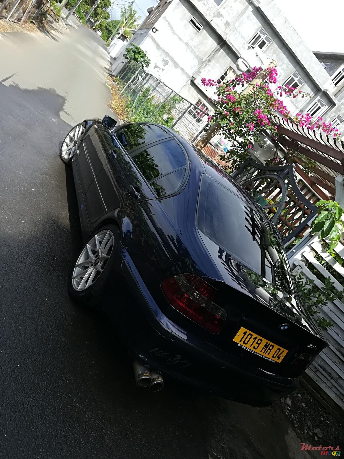 2003' BMW 318 photo #6