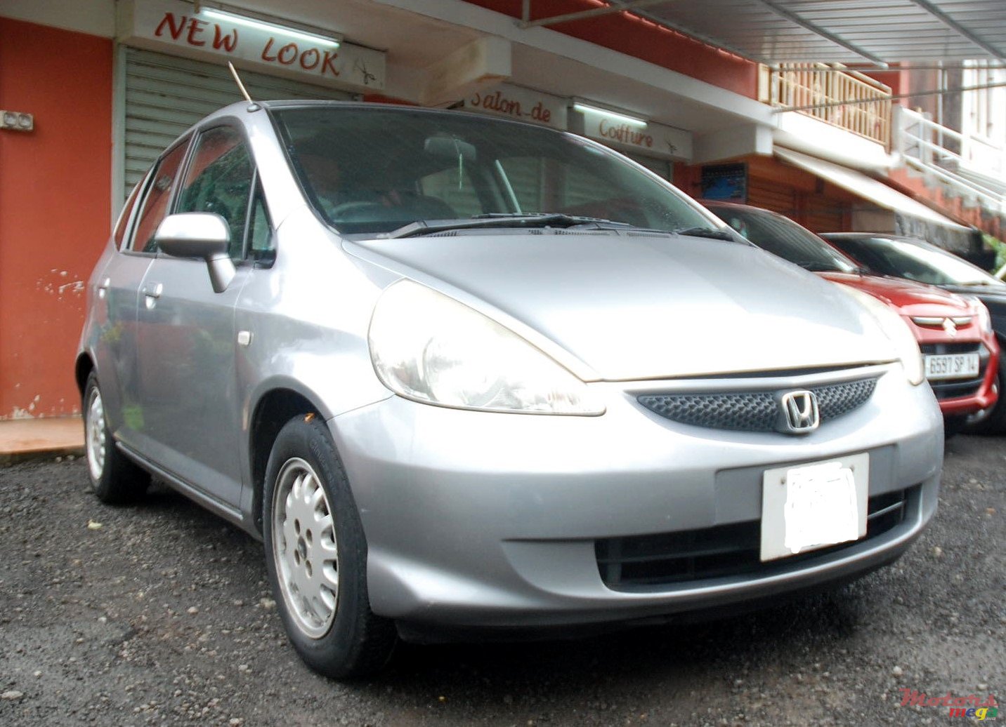 2006' Honda Fit photo #2