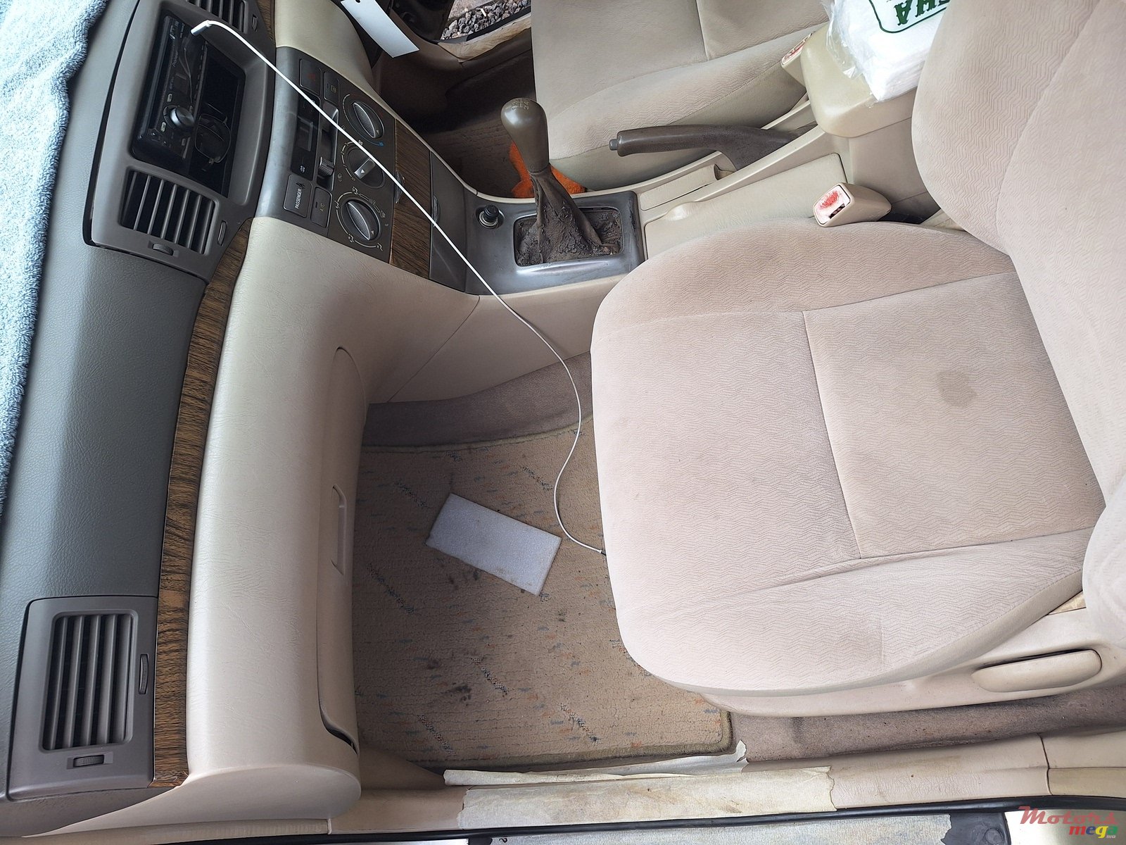 2005' Toyota Corolla photo #3