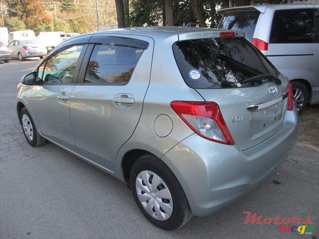 2012' Toyota Vitz photo #1