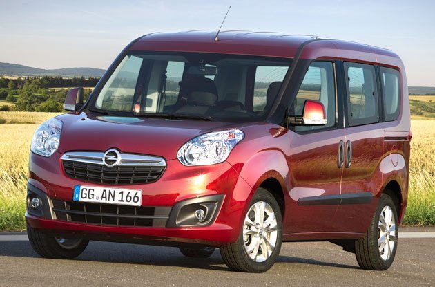 GM unpacks Opel Combo van line