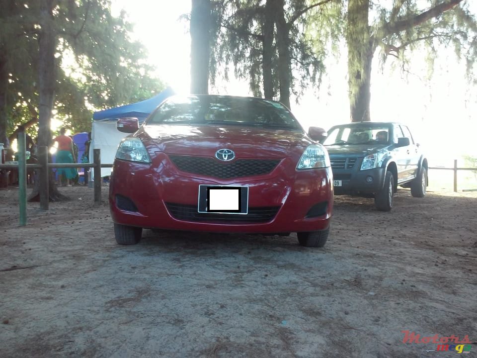 2010' Toyota belta photo #3