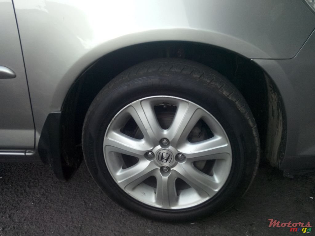 2008' Honda City photo #6