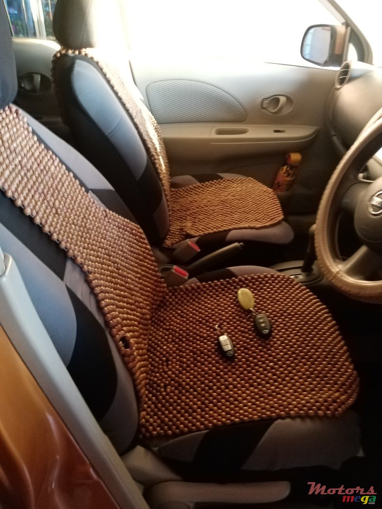 2014' Nissan March photo #6